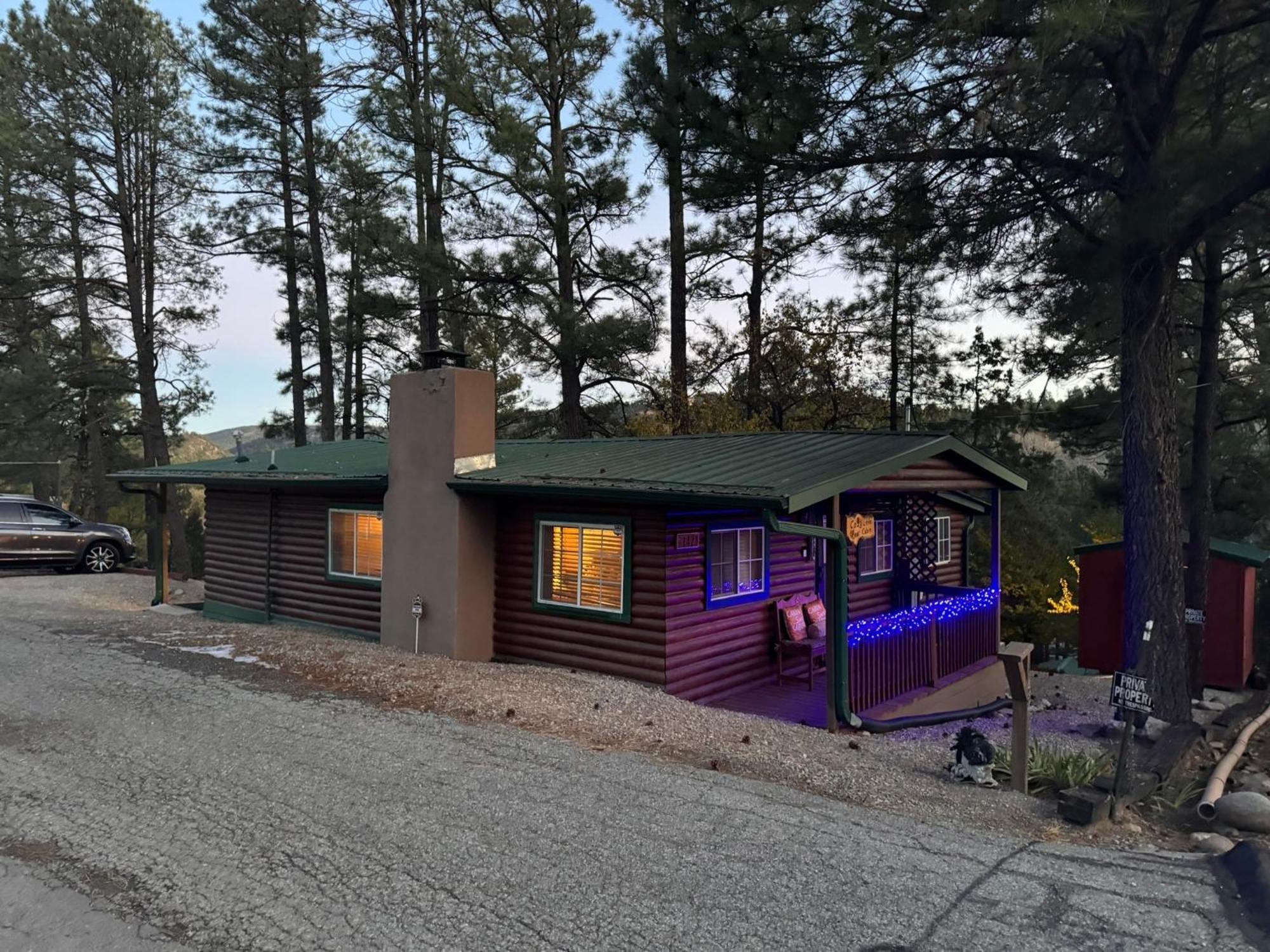 Gonzales Cozy Little Bear Cabin Руидозо Экстерьер фото