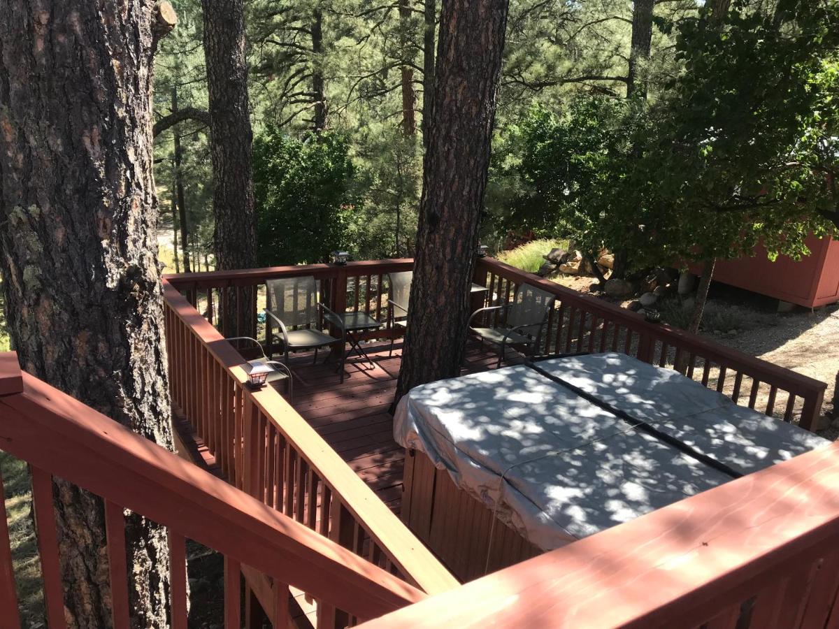 Gonzales Cozy Little Bear Cabin Руидозо Экстерьер фото